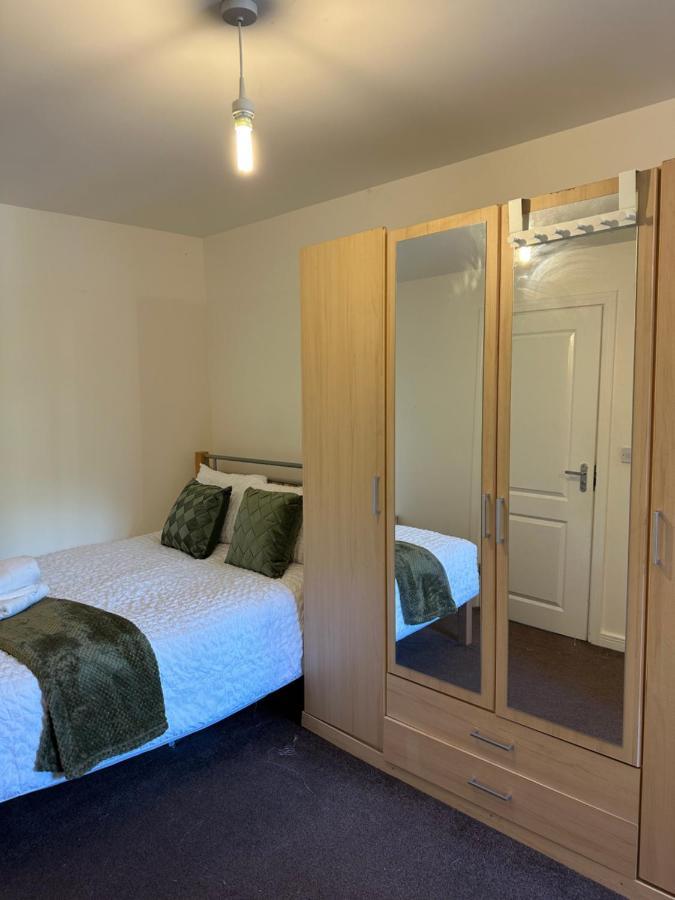 New Build 2 Bedroom With 2 Bath In London Eksteriør bilde