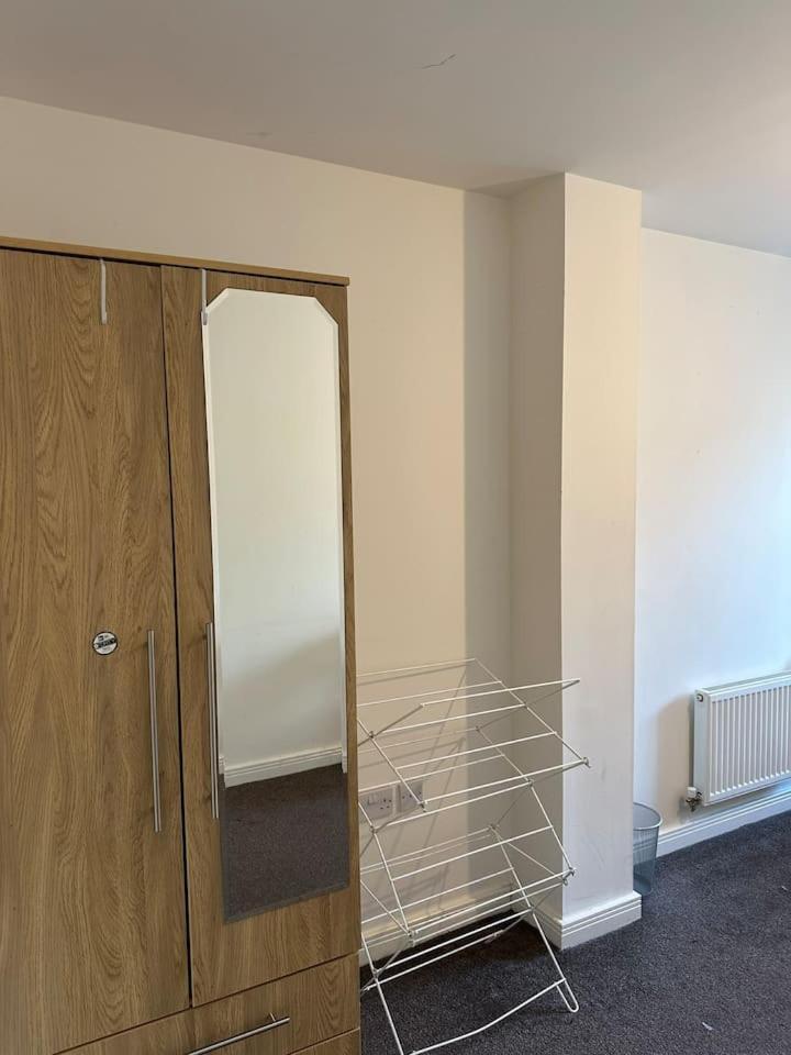 New Build 2 Bedroom With 2 Bath In London Eksteriør bilde