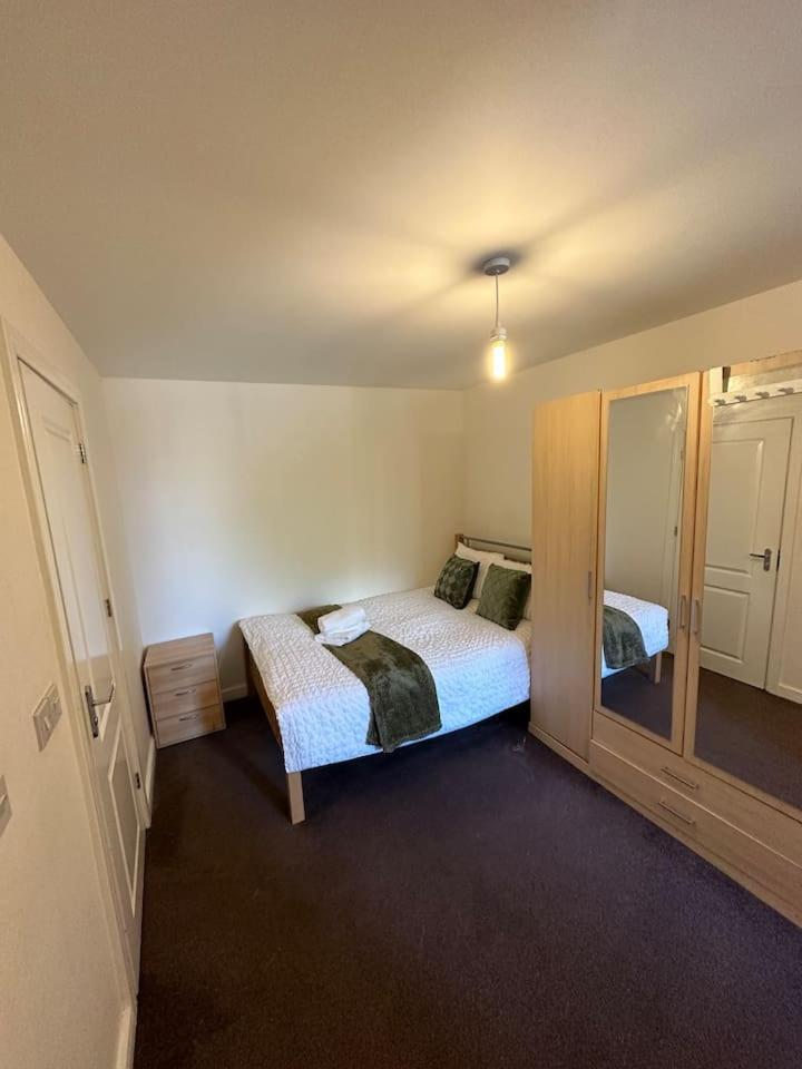 New Build 2 Bedroom With 2 Bath In London Eksteriør bilde