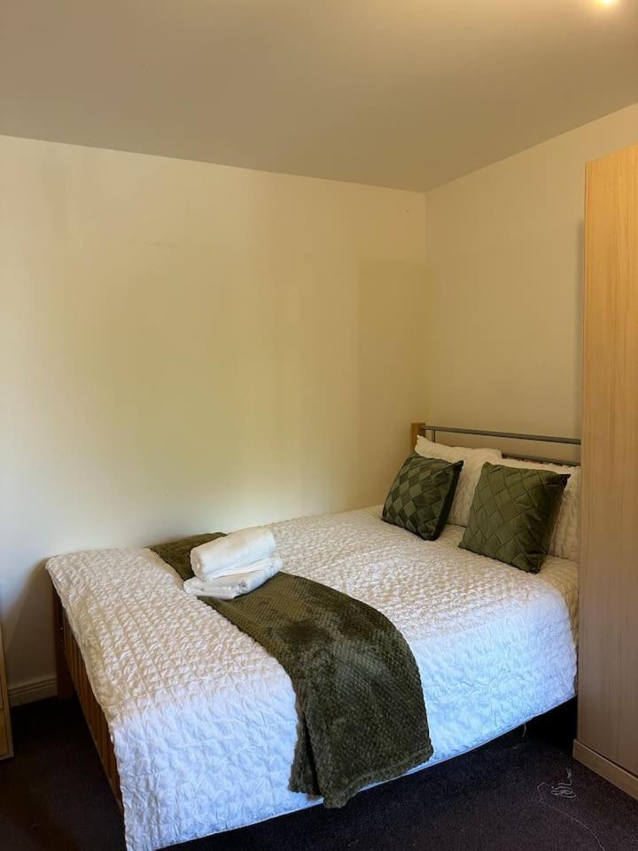 New Build 2 Bedroom With 2 Bath In London Eksteriør bilde