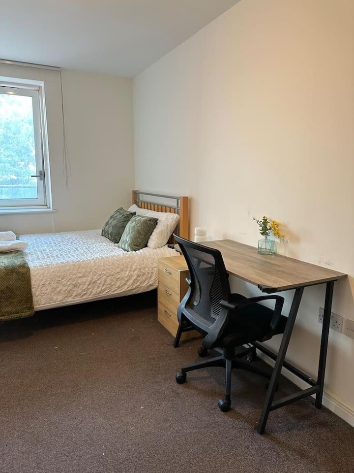 New Build 2 Bedroom With 2 Bath In London Eksteriør bilde